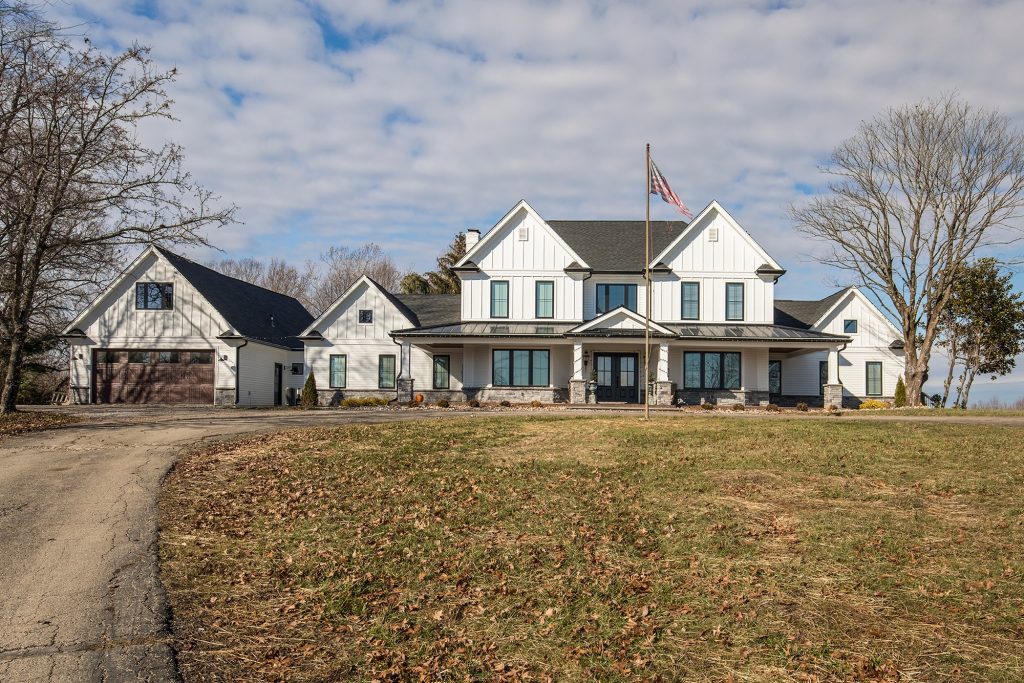 Farmhouse Estate New Homes in Oldham County Neighborhoods in Oldham